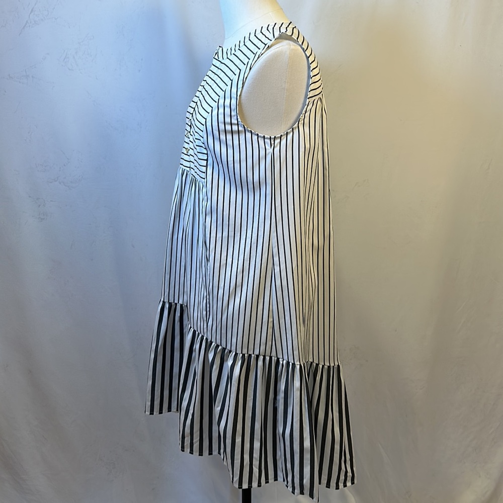 NWT w/ spare button Calvin Klein 100% Cotton Sleeves Dress - Picture 2 of 8